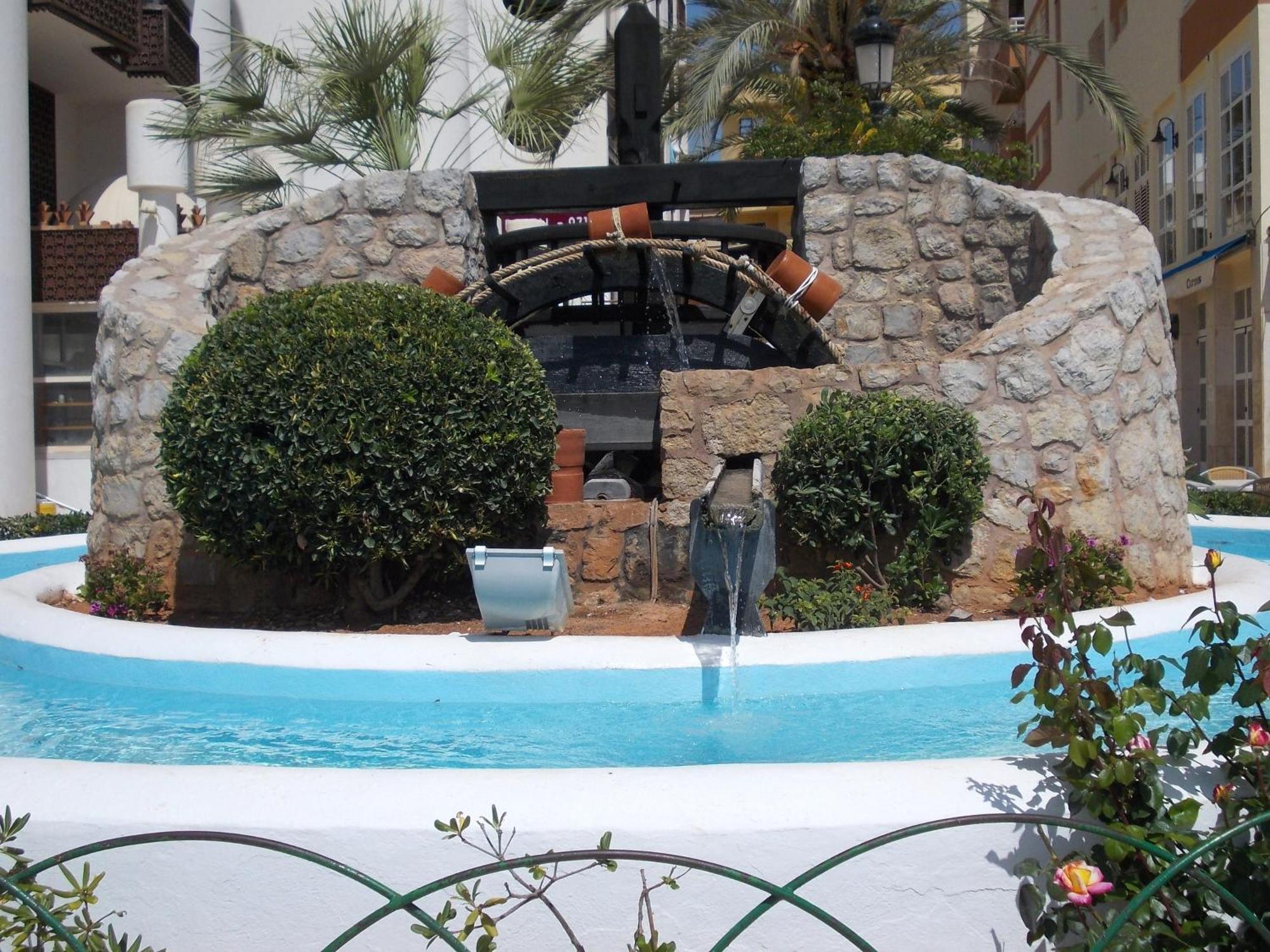 Hostal Rey Santa Eularia des Riu Buitenkant foto