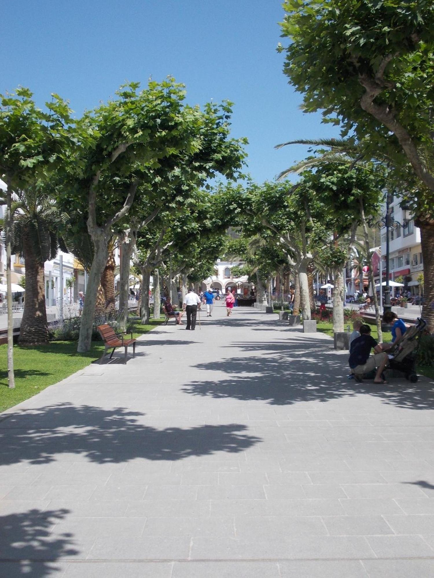 Hostal Rey Santa Eularia des Riu Buitenkant foto