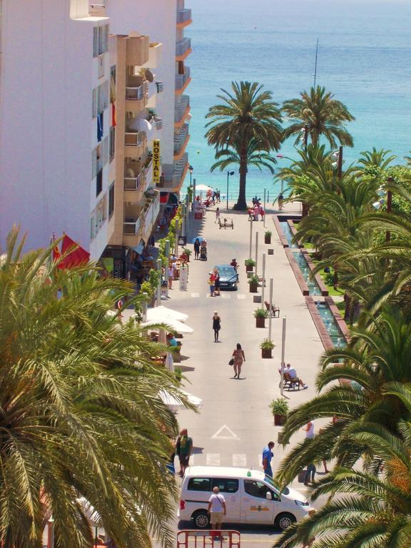 Hostal Rey Santa Eularia des Riu Buitenkant foto